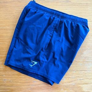 Gymshark 6” shorts - S